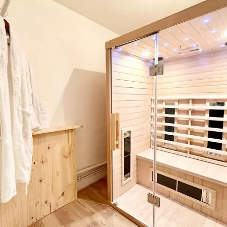 Le Etoile - Baignoire Balneo Et Sauna Privatif * Mont-de-Marsan