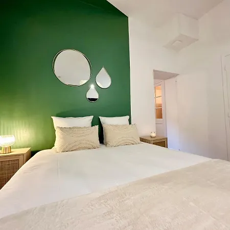 Le Etoile - Baignoire Balneo Et Sauna Privatif Apartment Mont-de-Marsan
