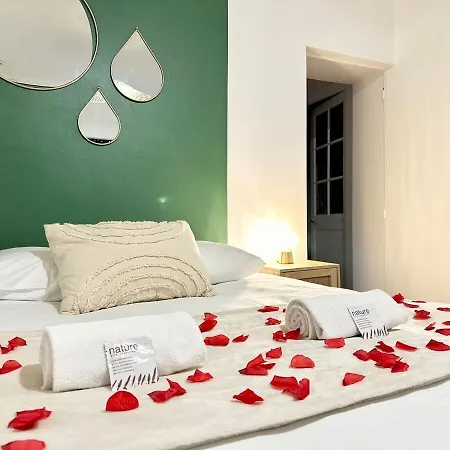 Le Etoile - Baignoire Balneo Et Sauna Privatif Apartment Mont-de-Marsan